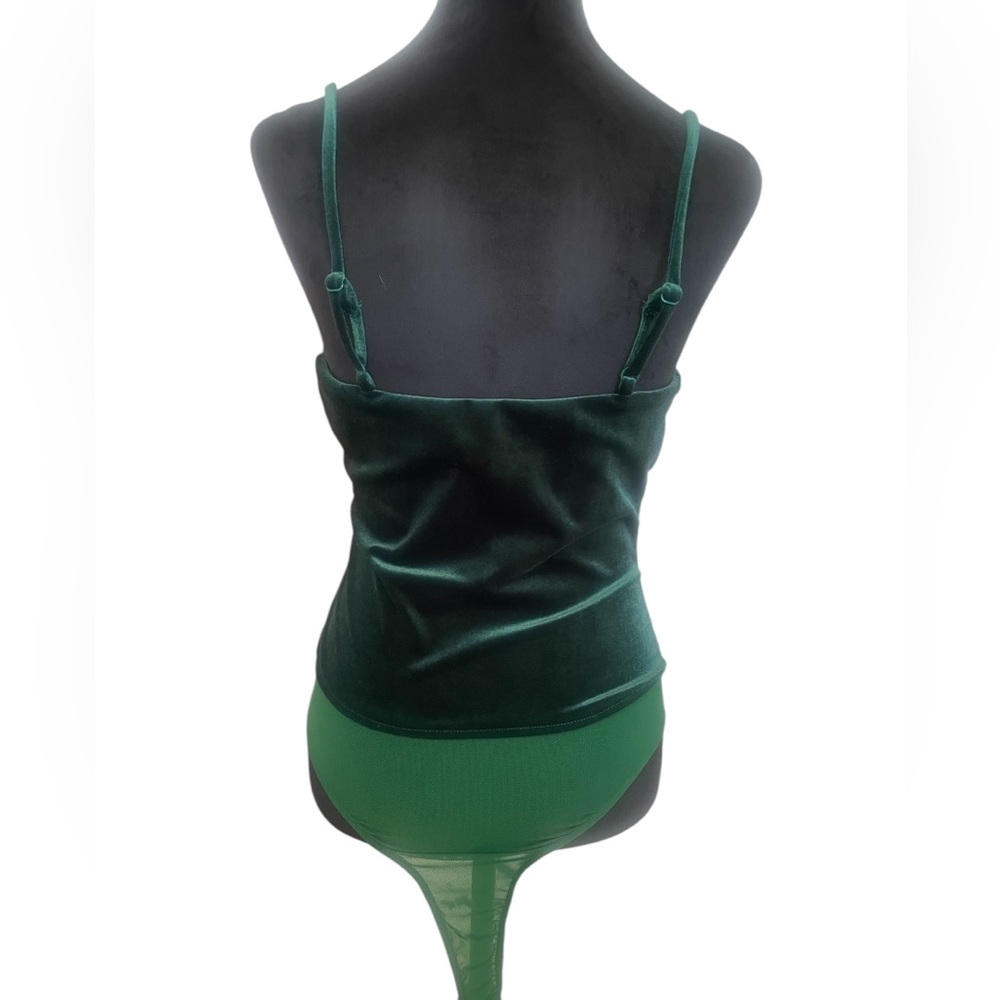 Lulus Undeniably Cute Emerald Green Velvet
Bow Bodysuit,Medium - Picture 5 of 9